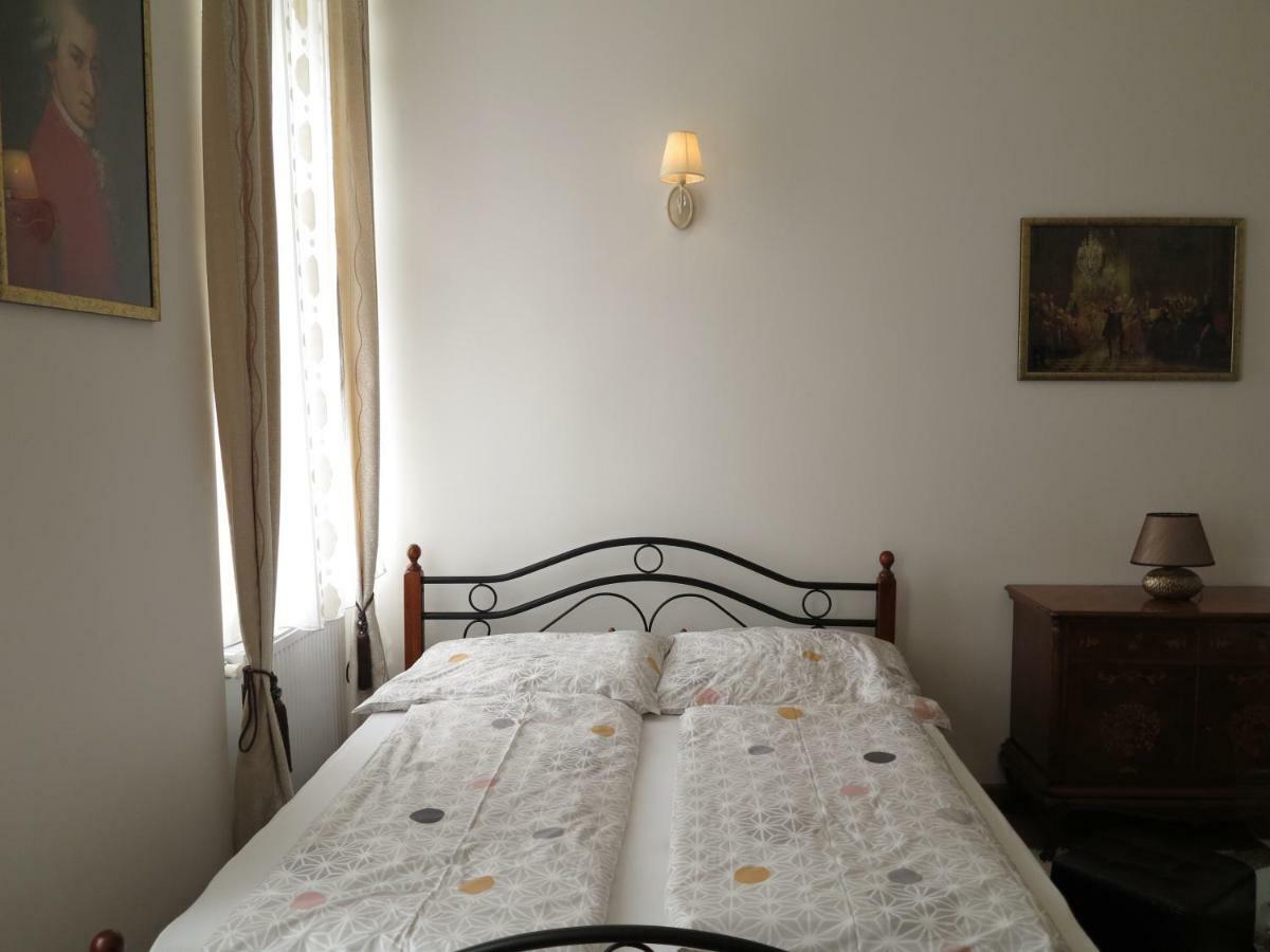 Apartament Small Luxury Kapitol Wiedeń