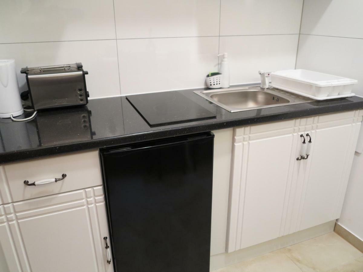 Small Luxury Kapitol Apartament *